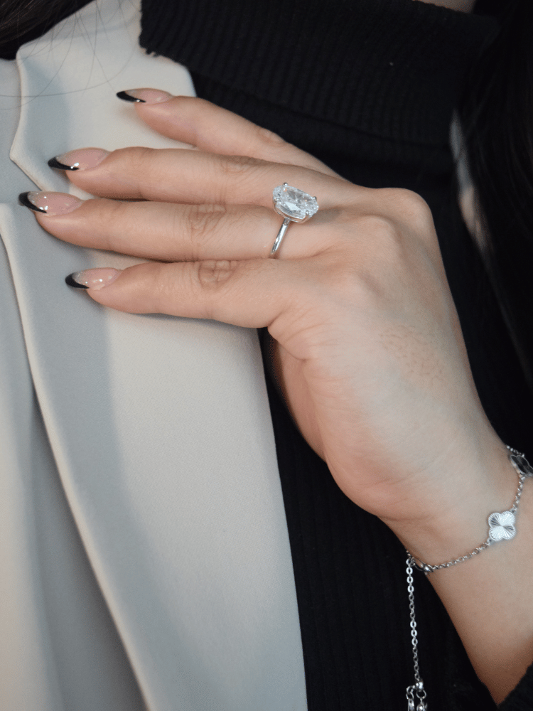 Ovaler Verlobungsring aus 925 Sterling Silber mit ovalem Stein-Silber