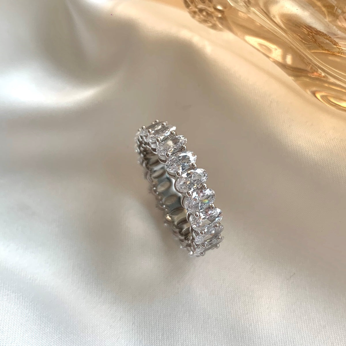 Zibiah Ring mit Baguette-Zirconia - Geonea