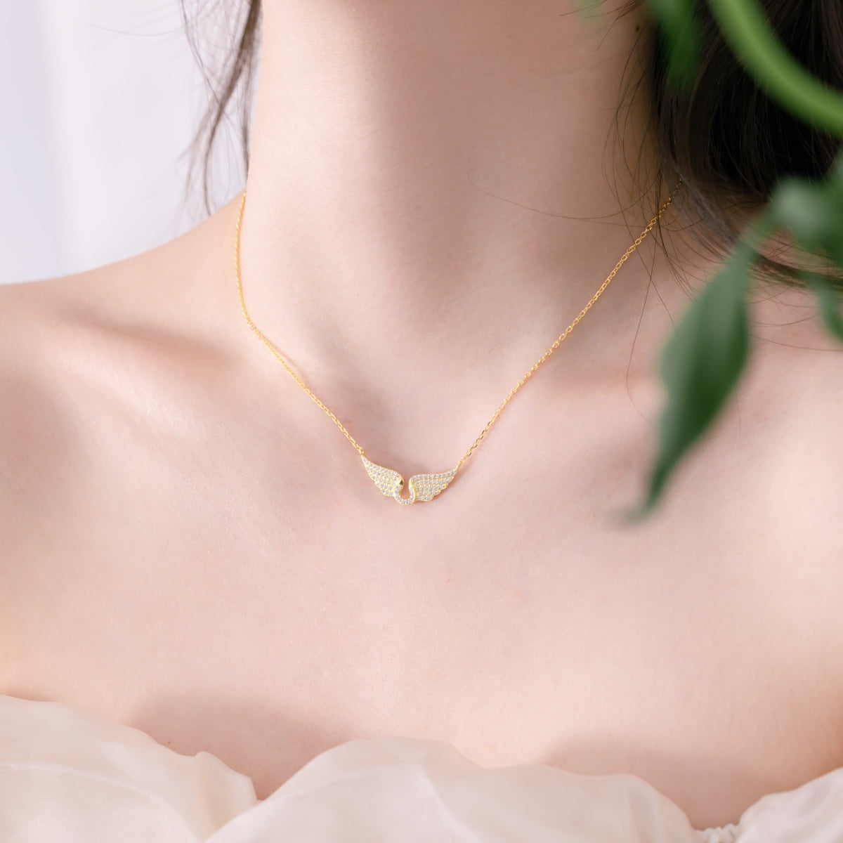 Engelsflügel Halskette Gold – Schmuck mit Engelsflügel